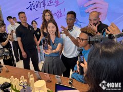 深度全品类AI终端产物 